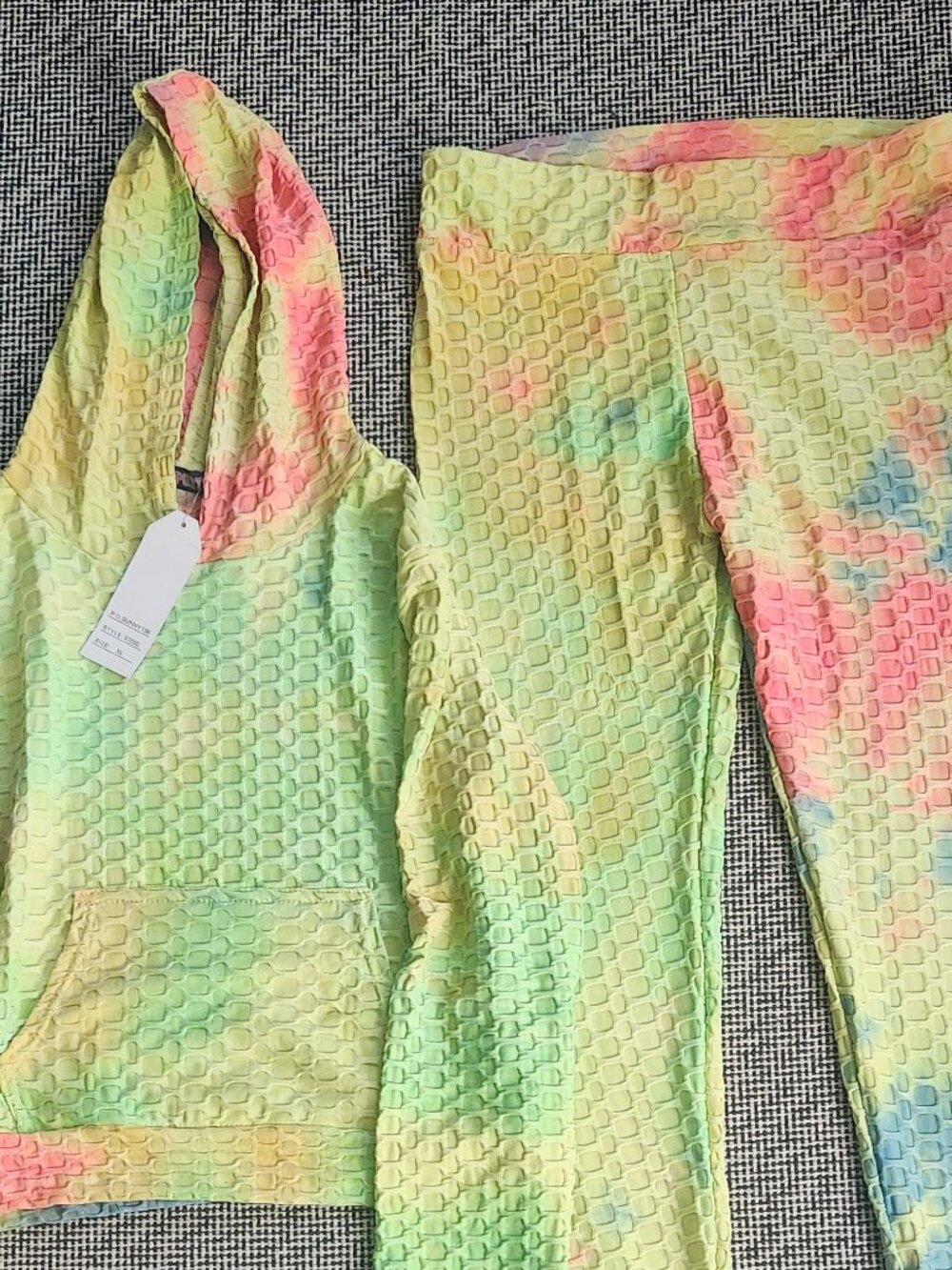 2 Piece Pastel Rainbow Tie-Dye Honeycomb Activewear Set